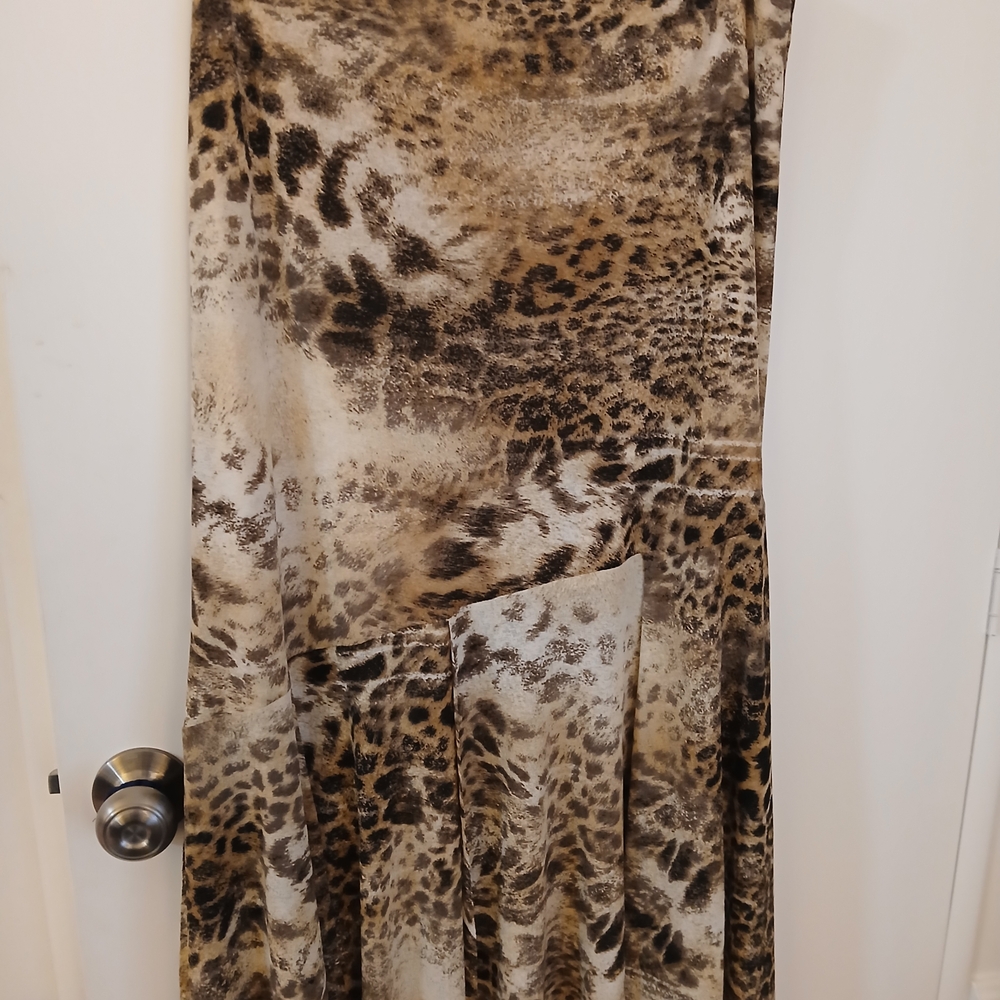 Elegant Asymmetrical Leopard Print Skirt